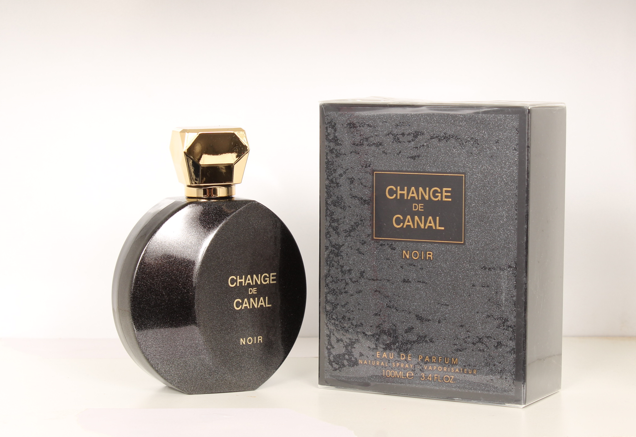 عطر زنانه Fragrance World Change de Canale Noir